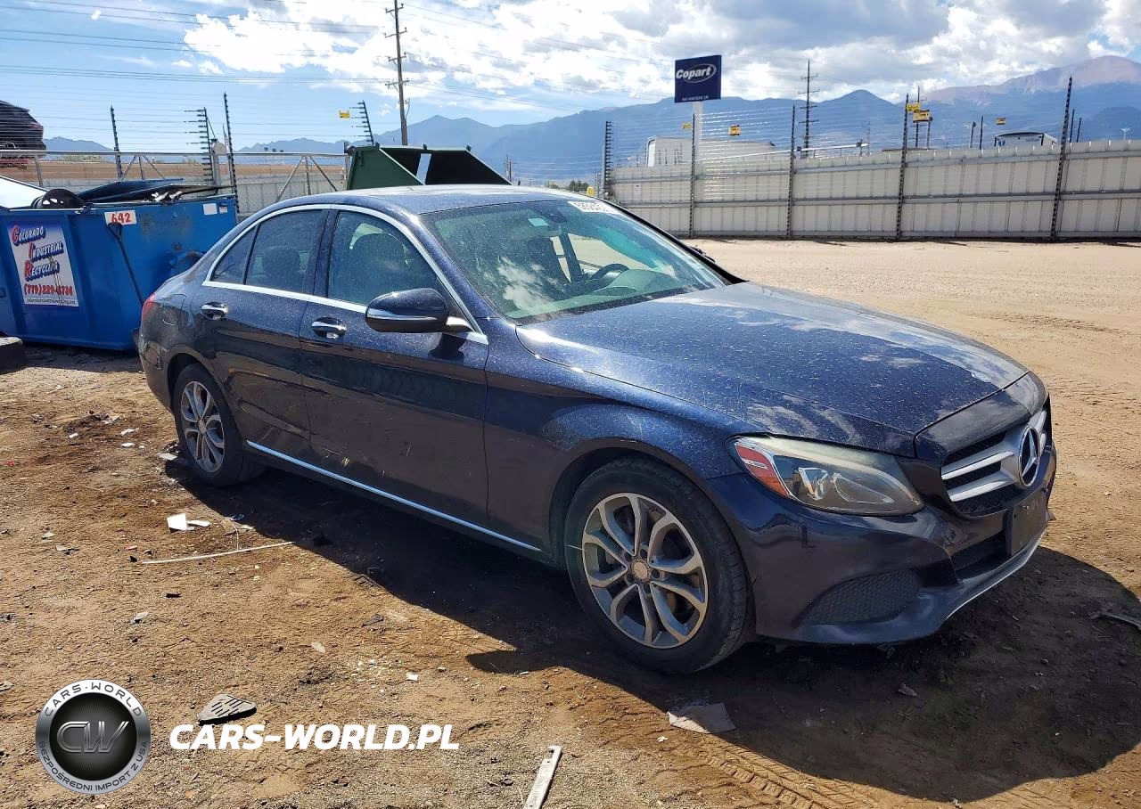 2015 Mercedes-Benz C 300 4Matic VIN:55SWF4KB0FU094968 - 4
