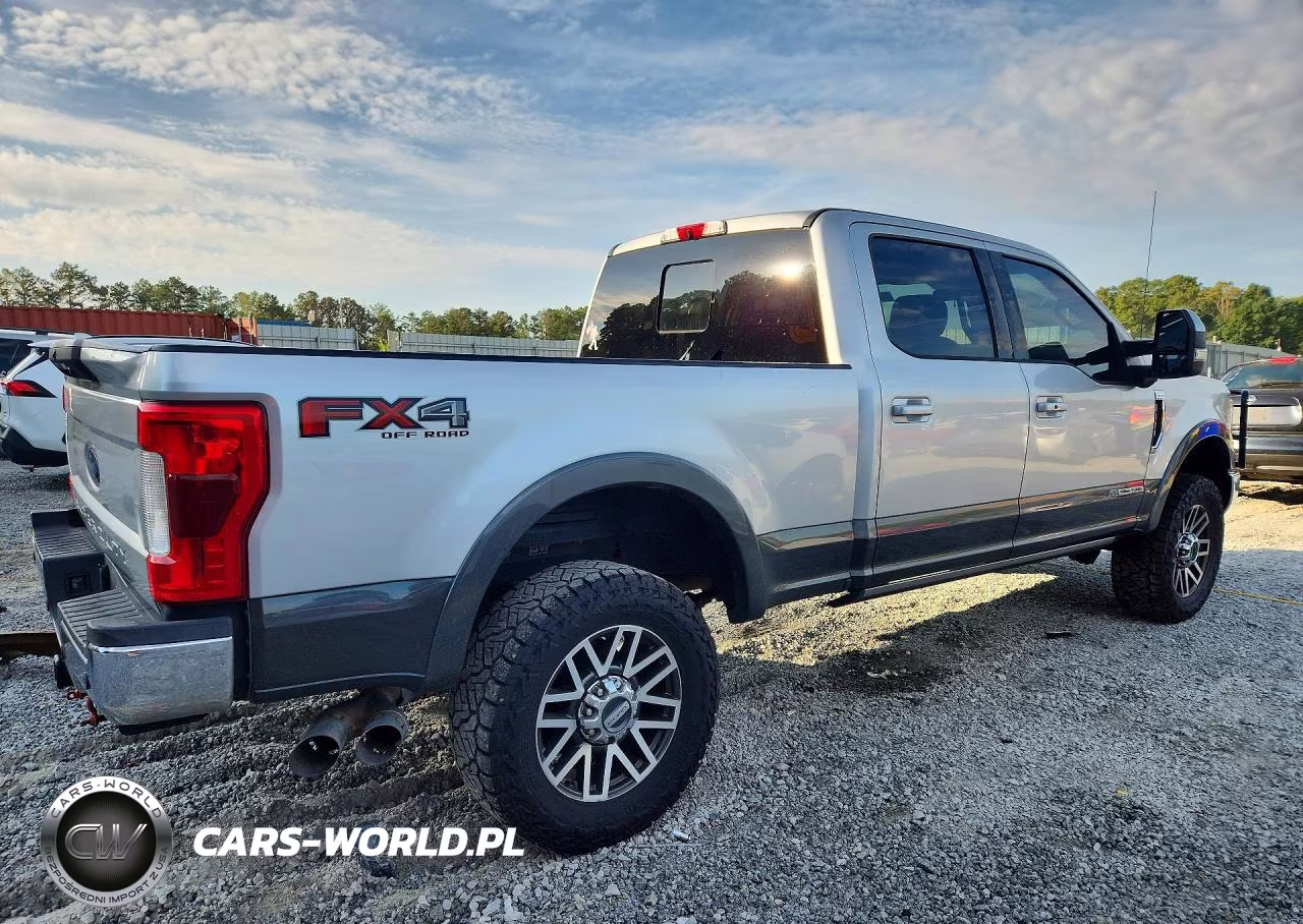 2019 Ford F250 Super Duty VIN:1FT7W2BT0KEG66605 - 3