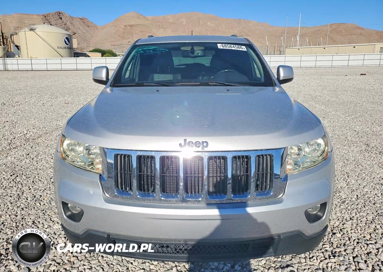 2011 Jeep Grand Cherokee Laredo VIN:1J4RS4GG1BC707003 - 5
