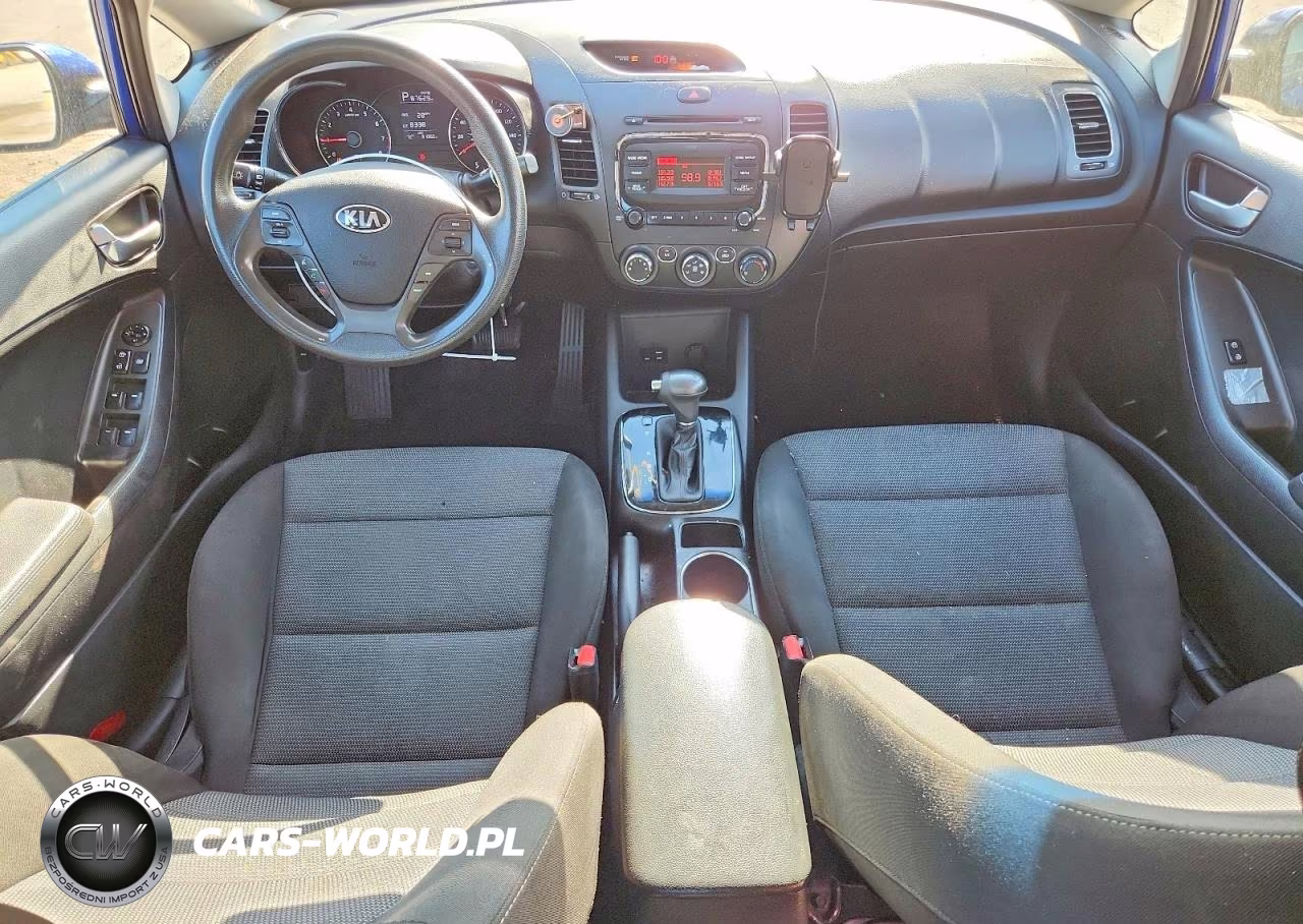 2017 Kia Forte Lx VIN:3KPFK4A71HE125146 - 8