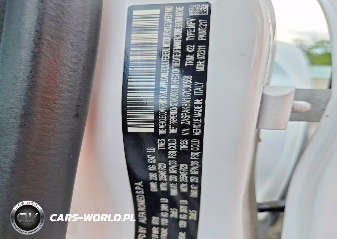 2019 Alfa Romeo Stelvio Ti VIN:ZASPAKBN1K7C30566 - 13