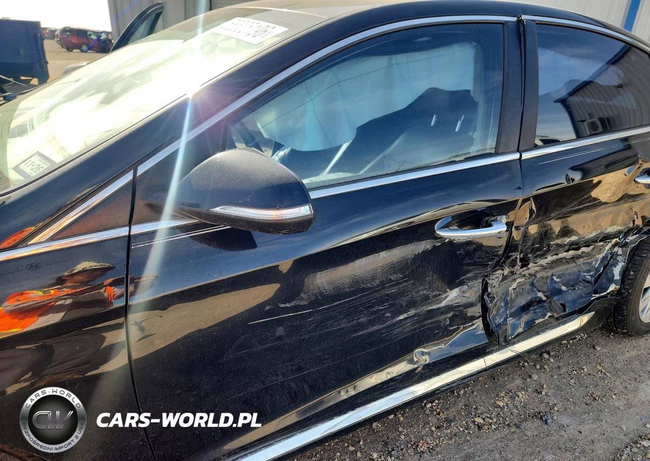 2016 Hyundai Sonata Sport VIN:5NPE34AF2GH431170 - 7