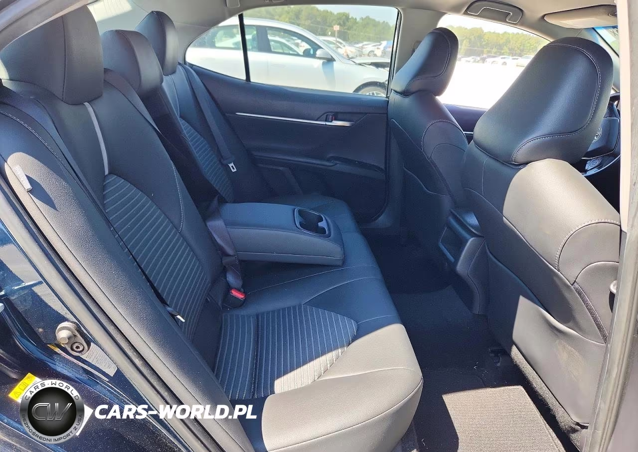 2018 Toyota Camry Se VIN:JTNB11HK8J3026570 - 10