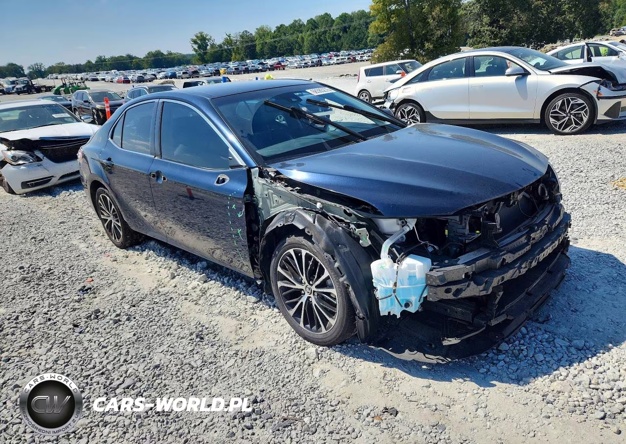 2018 Toyota Camry Se VIN:JTNB11HK8J3026570 - 4