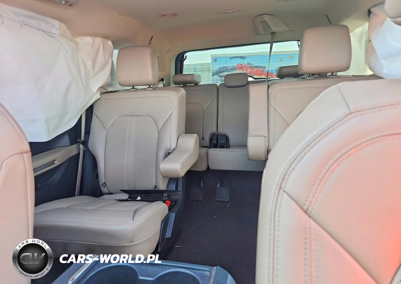 2022 Ford Expedition Limited VIN:1FMJU2AT9NEA18869 - 10