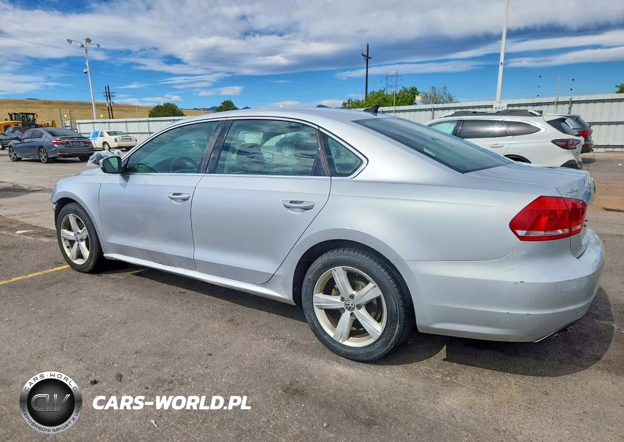 2015 Volkswagen Passat S VIN:1VWAT7A3XFC091876 - 2
