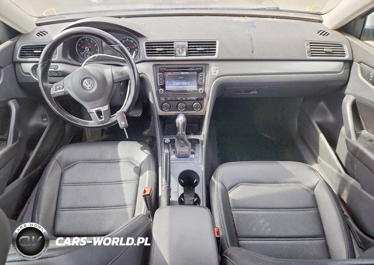 2015 Volkswagen Passat S VIN:1VWAT7A3XFC091876 - 8