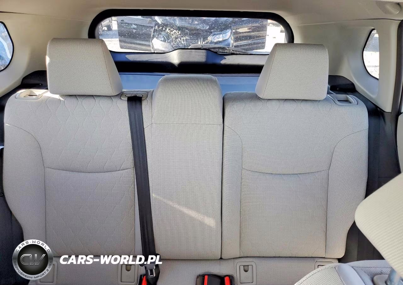 2022 Toyota Corolla Cross Le VIN:7MUBAAAG9NV004467 - 10