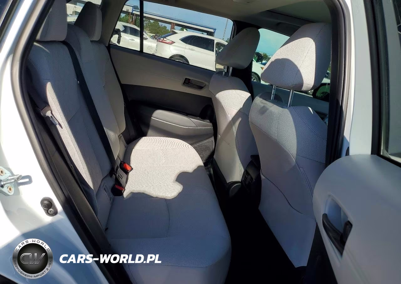 2022 Toyota Corolla Cross Le VIN:7MUBAAAG9NV004467 - 11