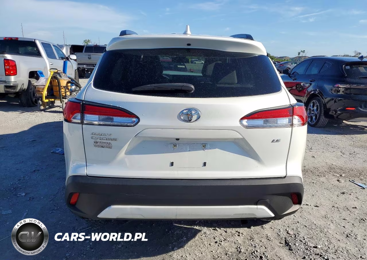 2022 Toyota Corolla Cross Le VIN:7MUBAAAG9NV004467 - 6