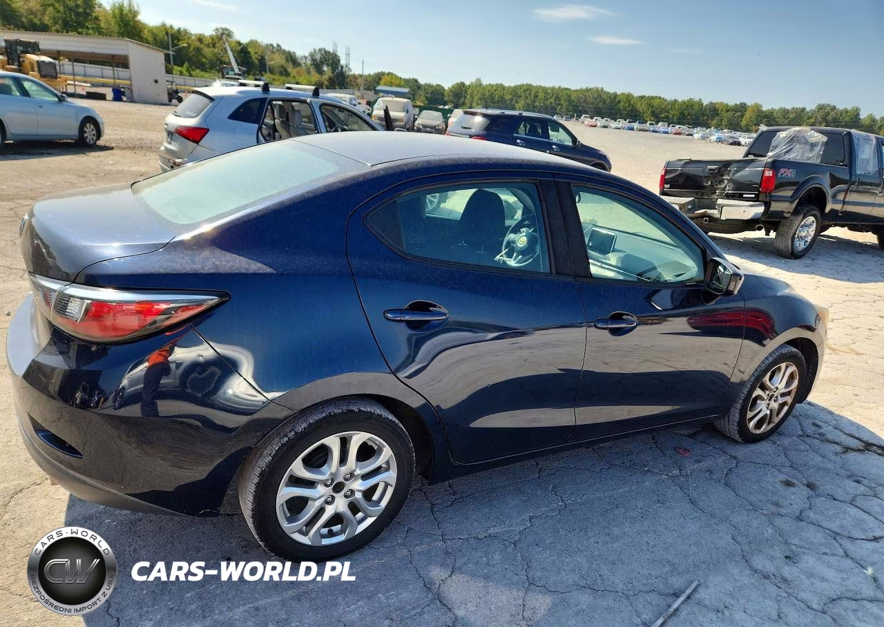2017 Toyota Yaris Ia Base VIN:3MYDLBYVXHY151211 - 3