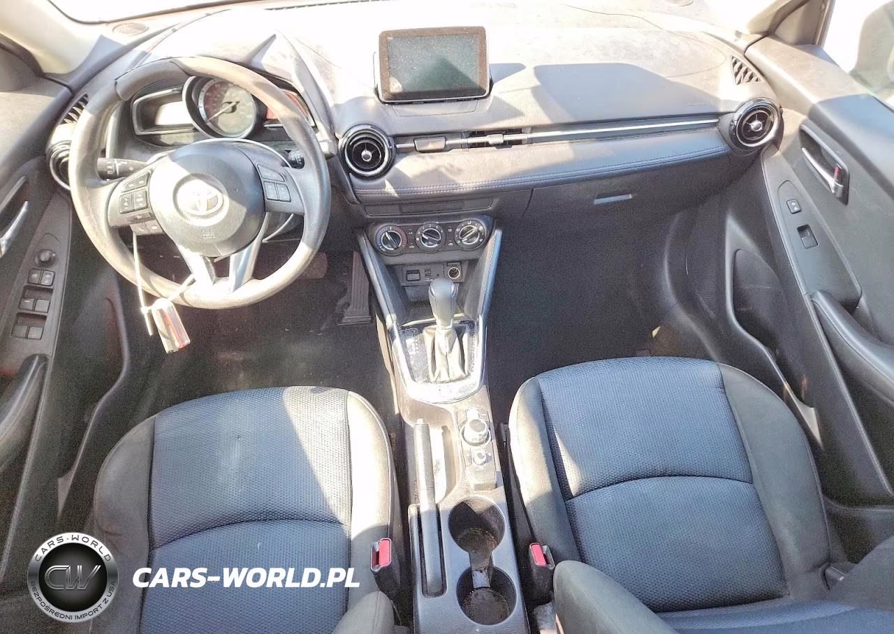 2017 Toyota Yaris Ia Base VIN:3MYDLBYVXHY151211 - 8