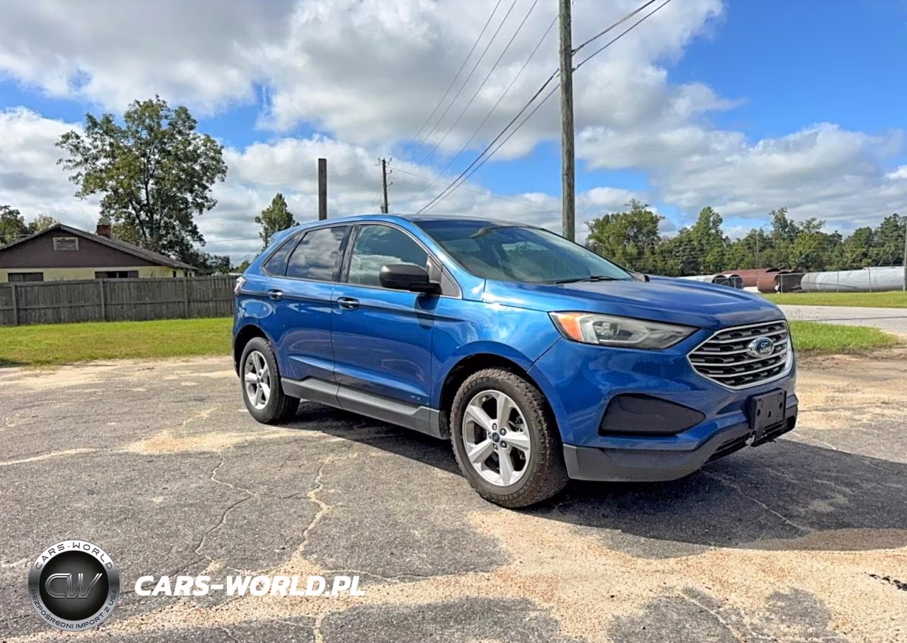 2020 Ford Edge Se