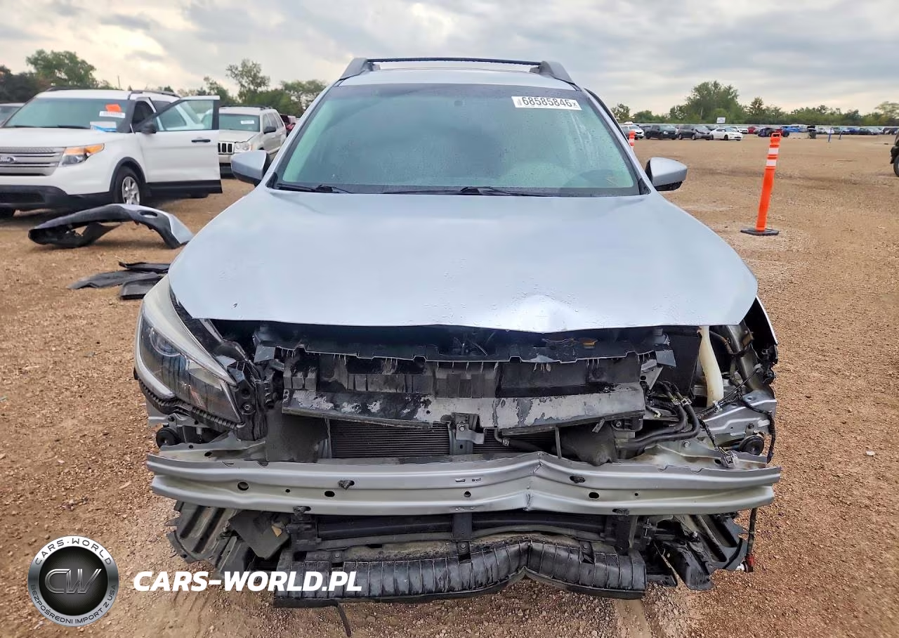 2018 Subaru Outback 2.5I Premium VIN:4S4BSACC3J3307317 - 5