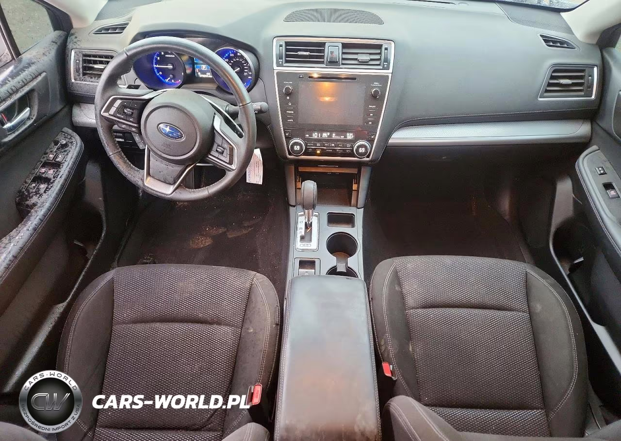 2018 Subaru Outback 2.5I Premium VIN:4S4BSACC3J3307317 - 8