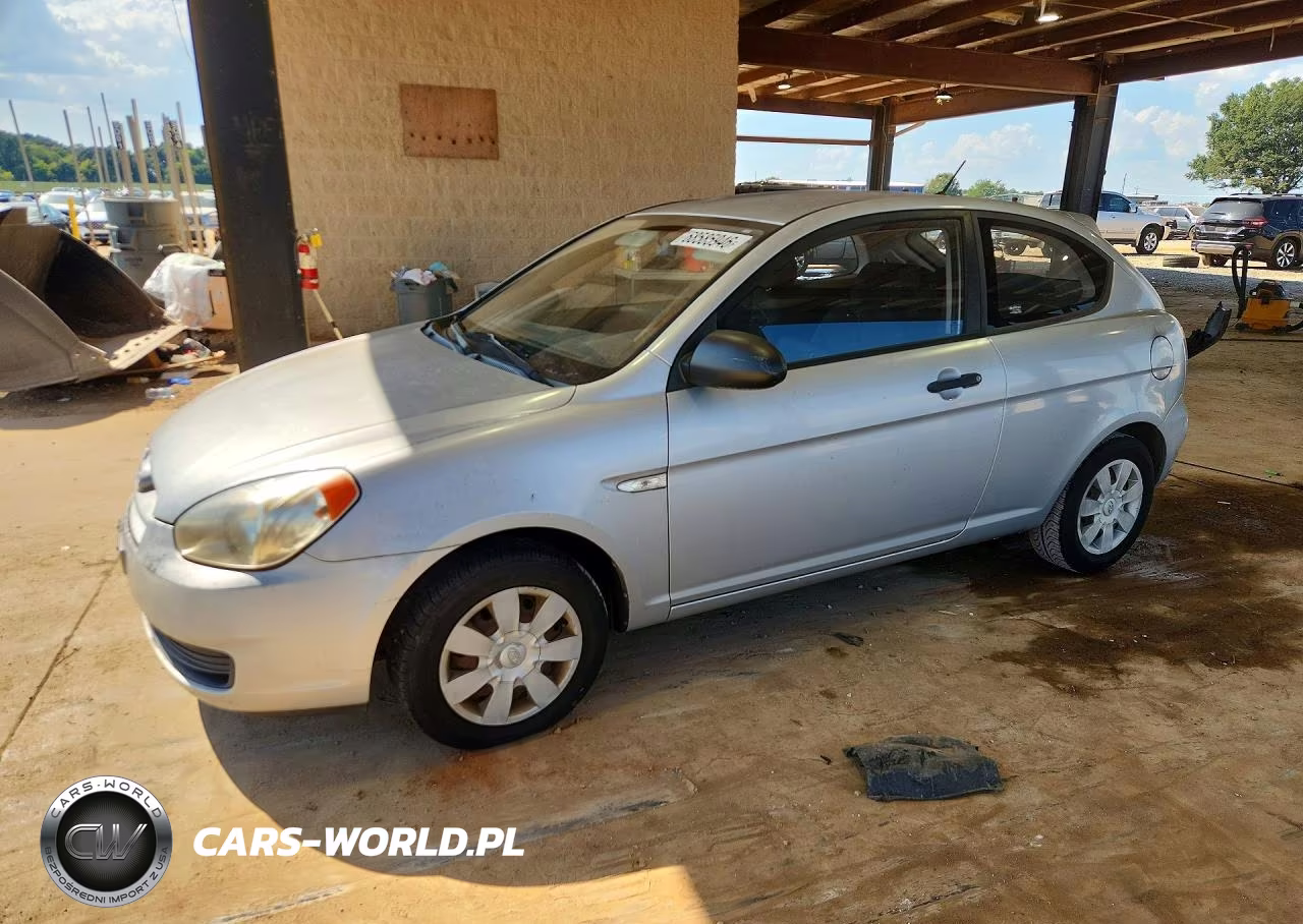 2007 Hyundai Accent Gs VIN:KMHCM36C77U021138 - 1