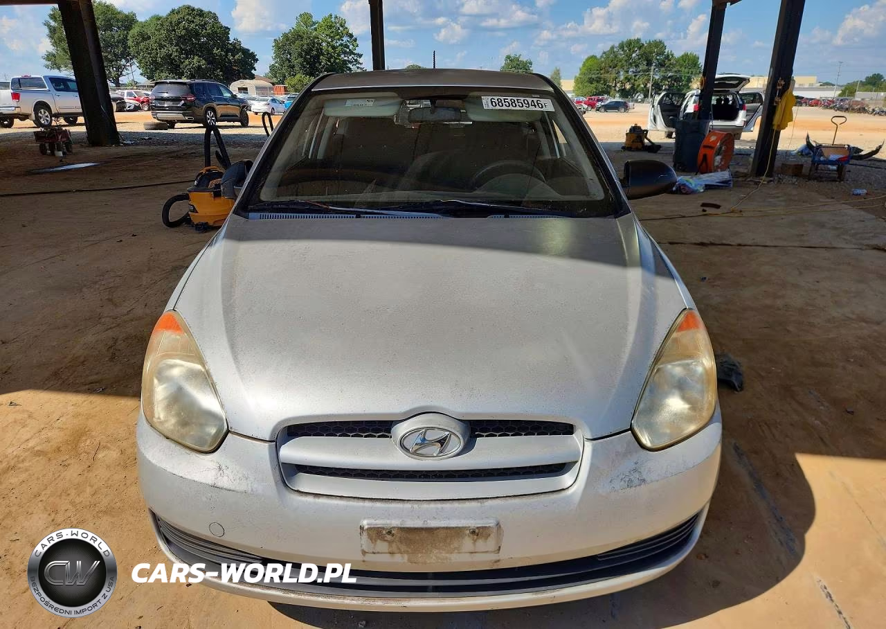 2007 Hyundai Accent Gs VIN:KMHCM36C77U021138 - 5