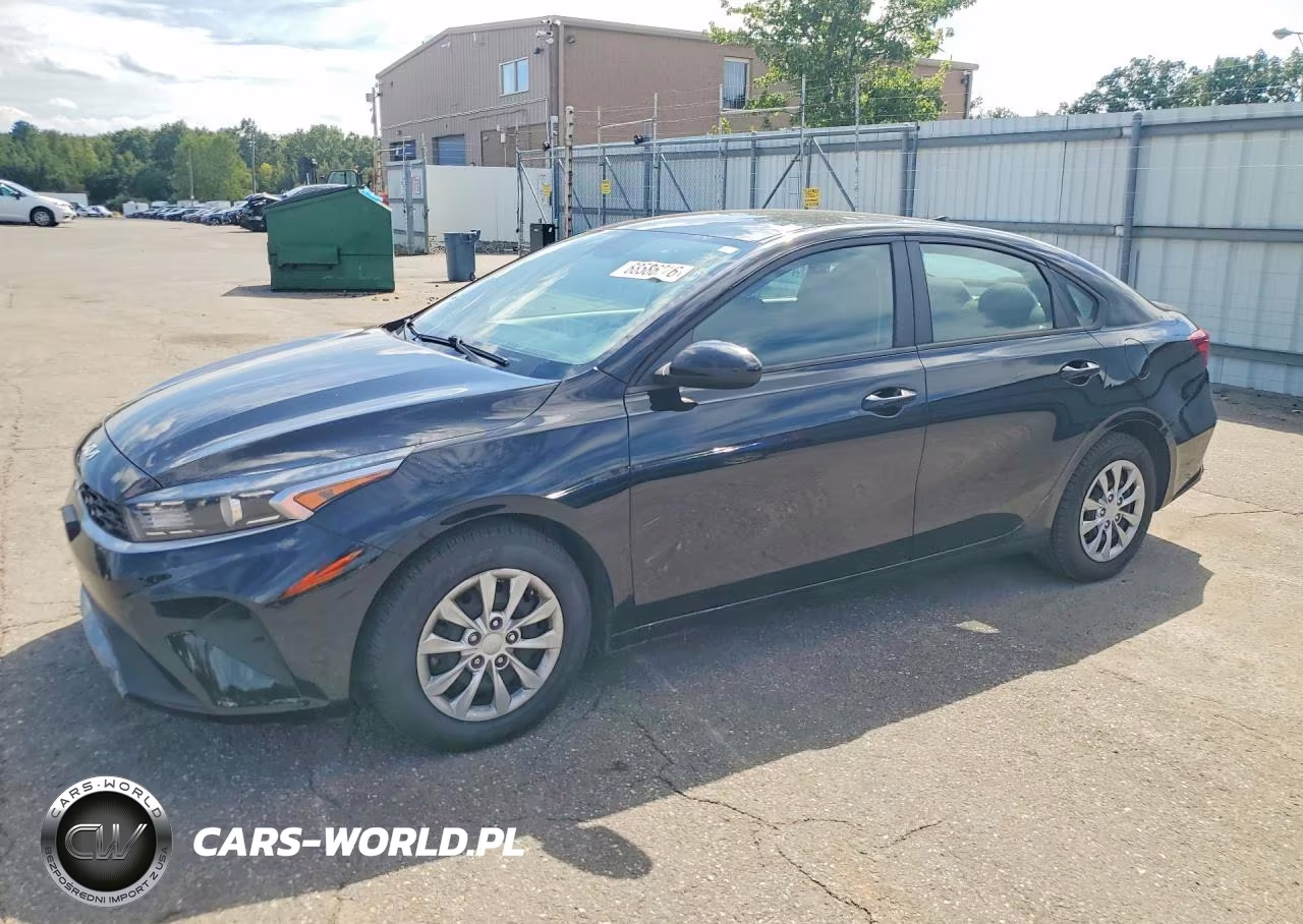 2022 Kia Forte Fe – zdjęcie 1 z 12