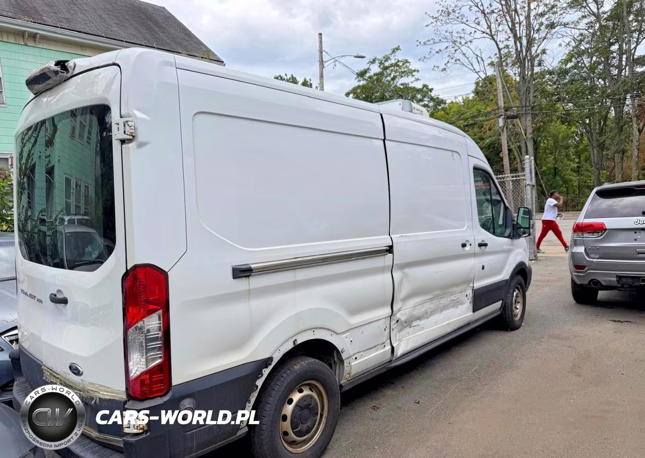 2019 Ford Transit T-250 VIN:1FTYR2CMXKKA29855 - 4