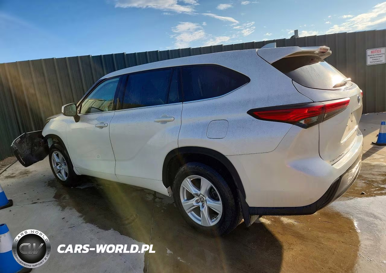 2021 Toyota Highlander Le VIN:5TDBZRBH7MS094810 - 2