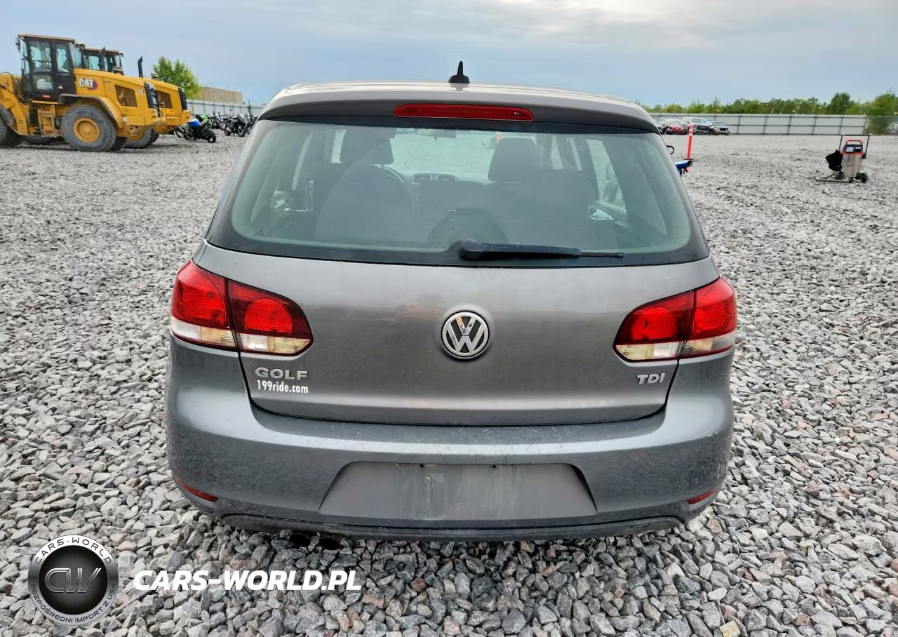 2013 Volkswagen Golf VIN:WVWDM7AJ5DW105996 - 6