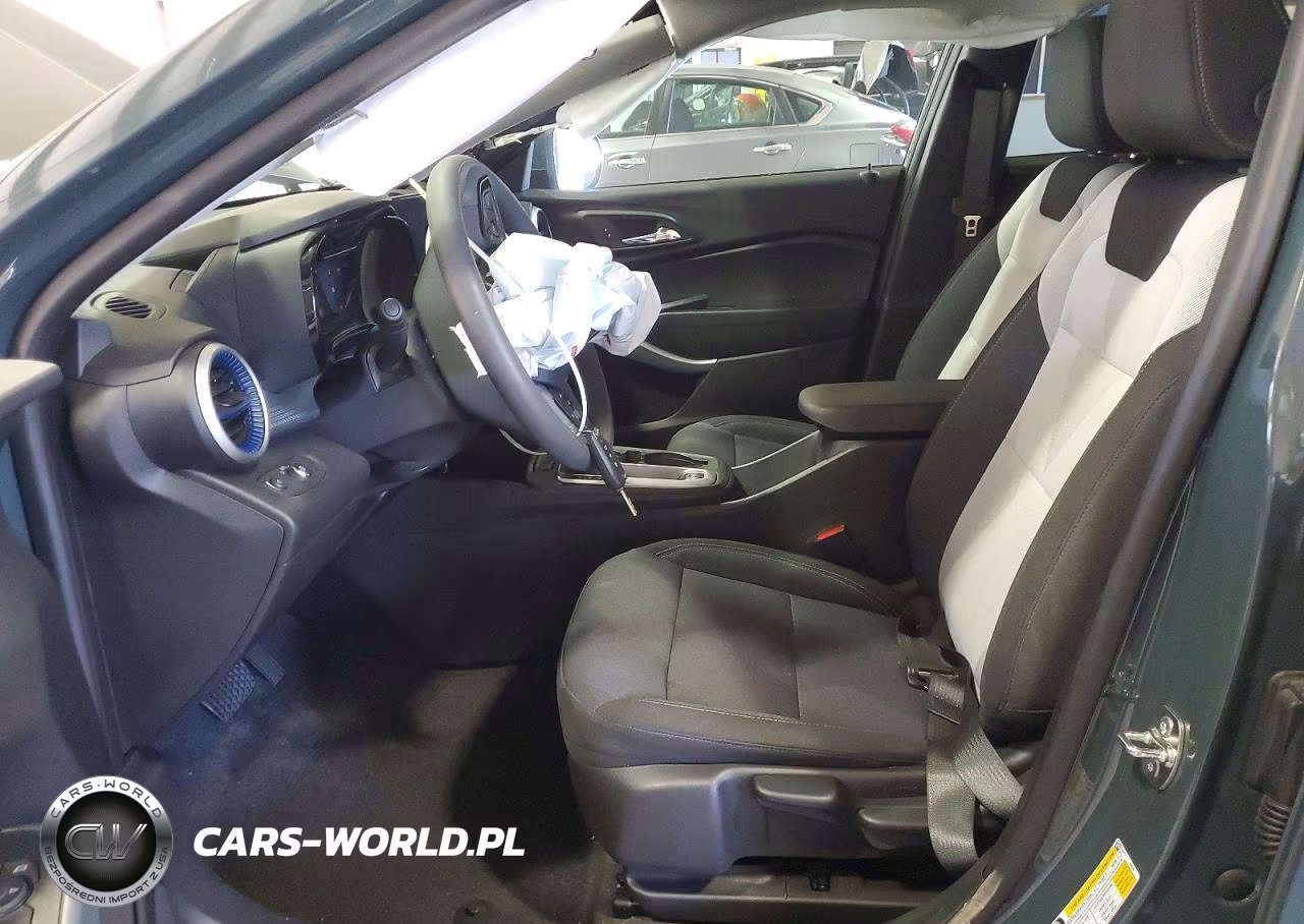 2026 Chevrolet Trax Ls VIN:KL77LFEP4TC013350 - 7