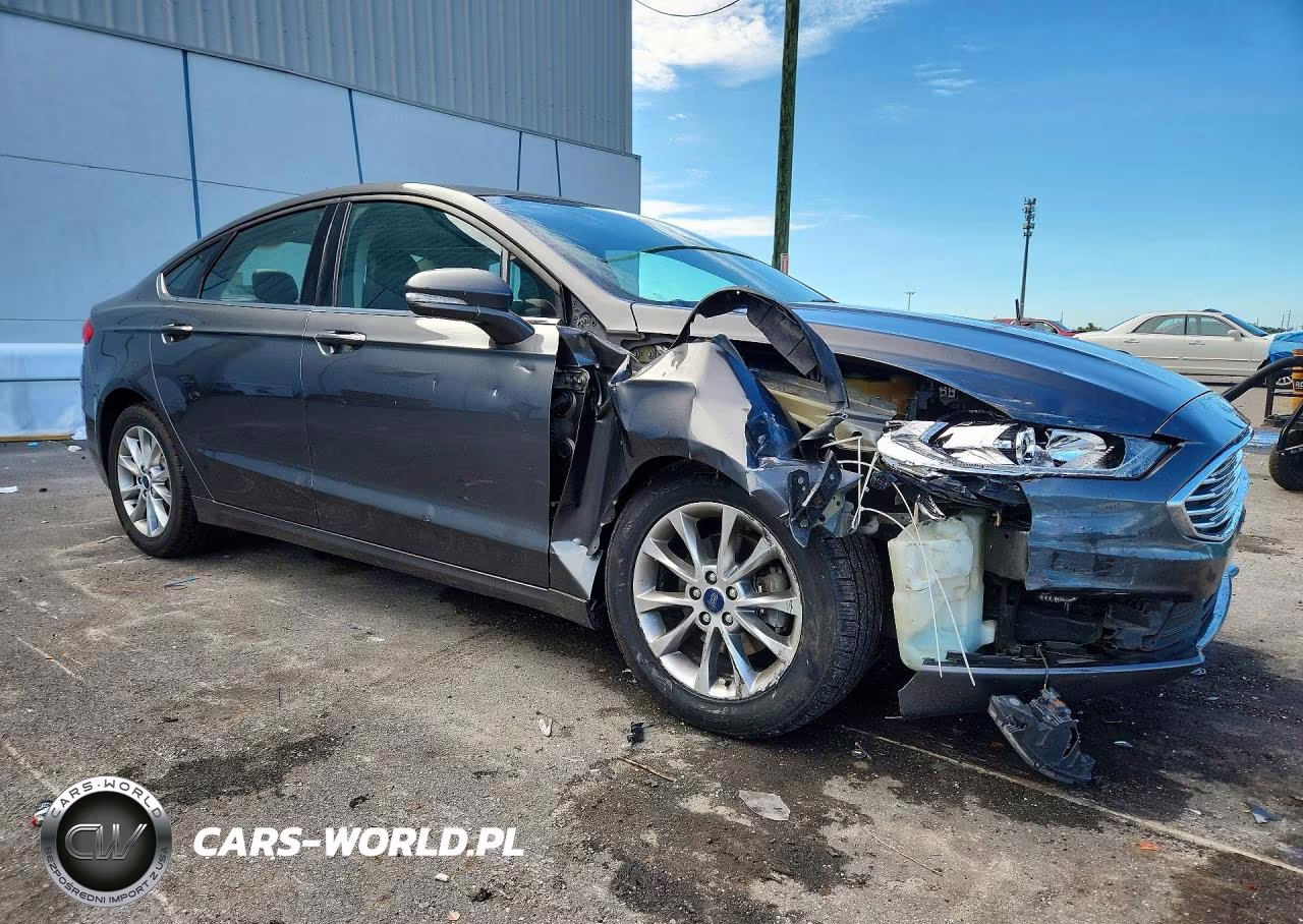 2017 Ford Fusion Se VIN:3FA6P0H95HR266320 - 4