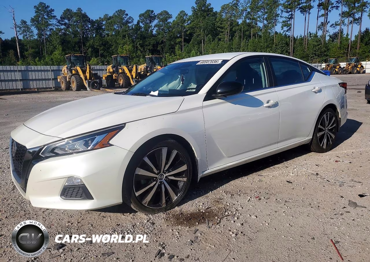2020 Nissan Altima Sr – zdjęcie 1 z 12