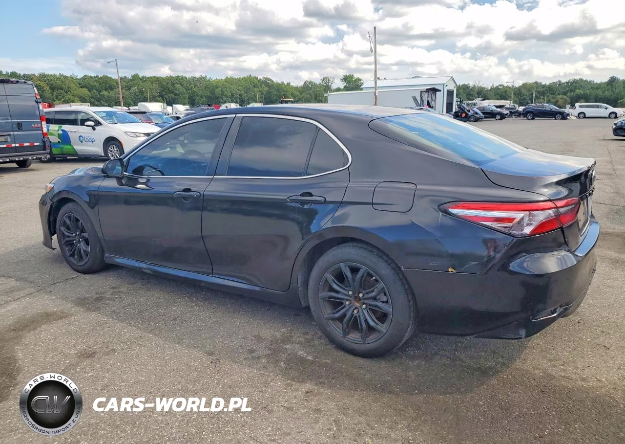 2018 Toyota Camry Le VIN:JTNB11HK0J3042245 - 2