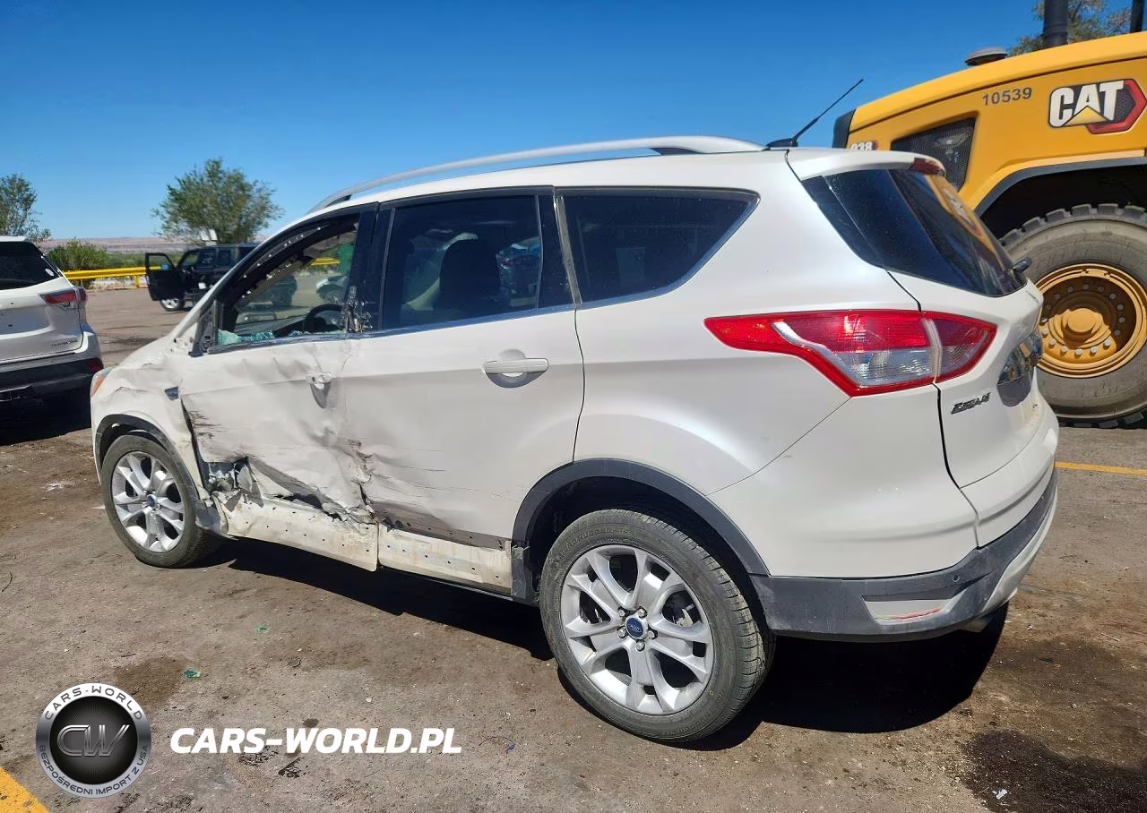 2015 Ford Escape Titanium VIN:1FMCU0J9XFUC88797 - 2