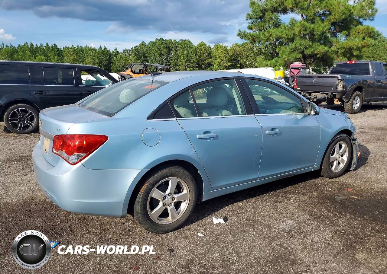 2012 Chevrolet Cruze Lt VIN:1G1PF5SC2C7132828 - 3