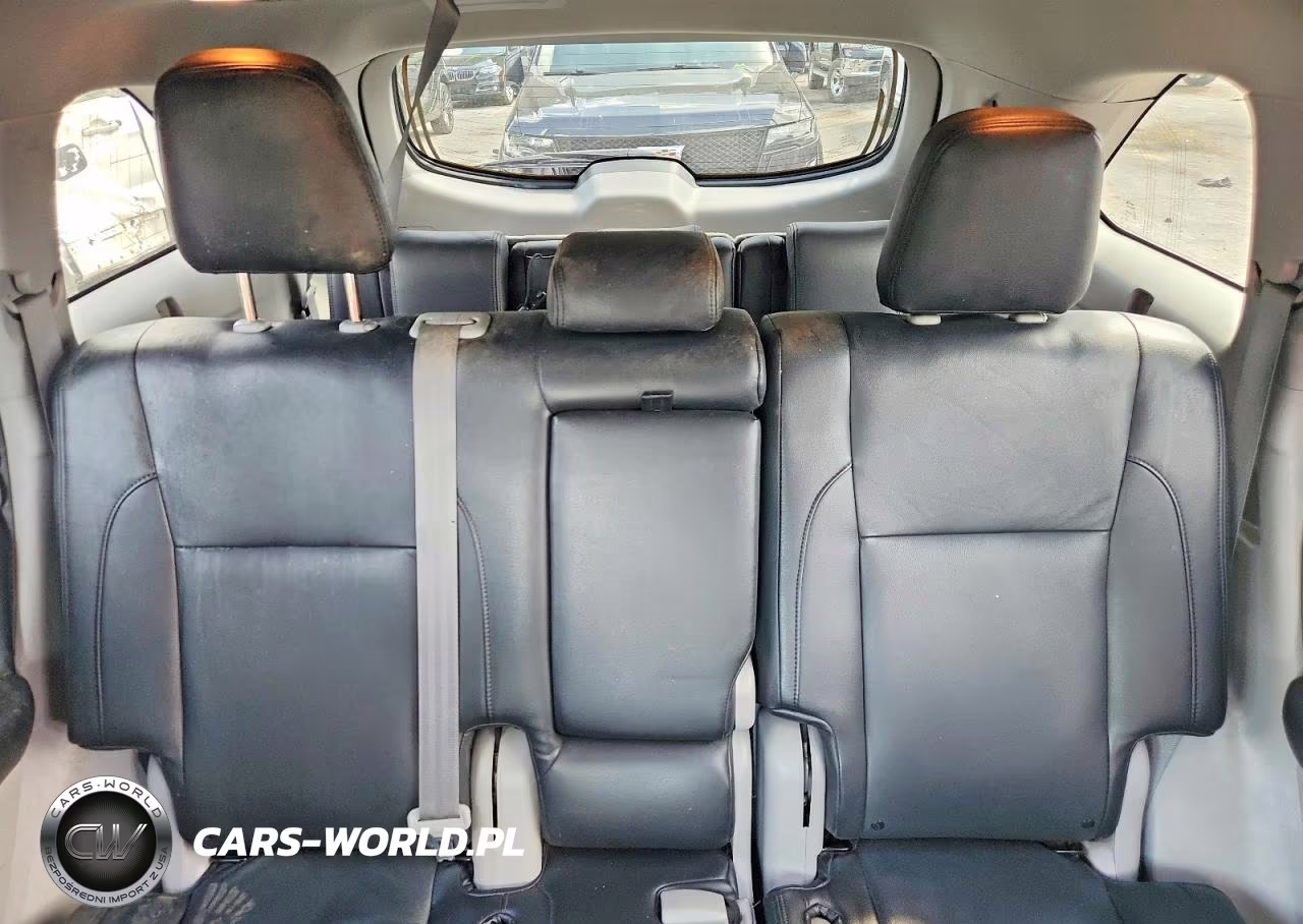 2019 Toyota Highlander Le VIN:5TDZZRFH7KS328045 - 10