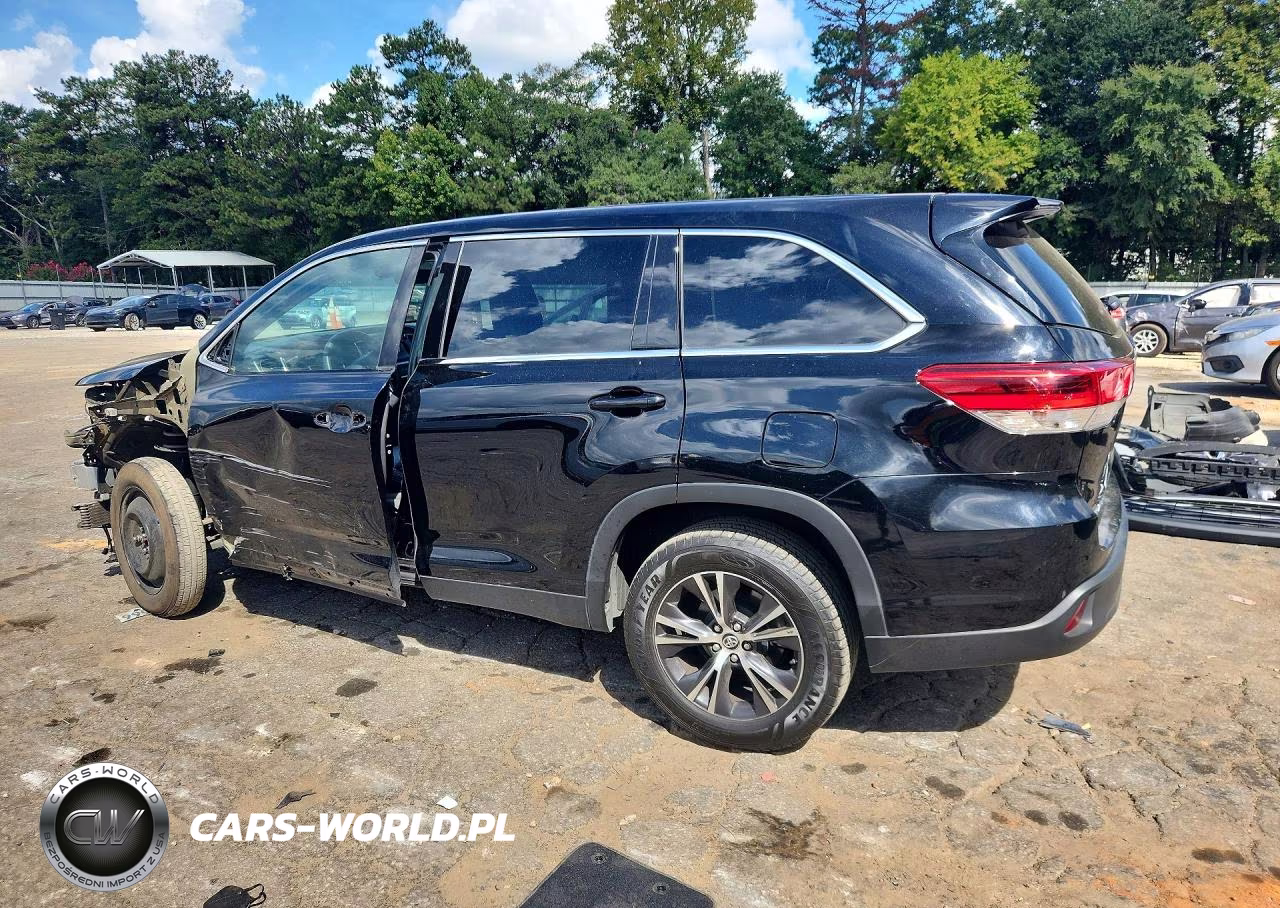 2019 Toyota Highlander Le VIN:5TDZZRFH7KS328045 - 2