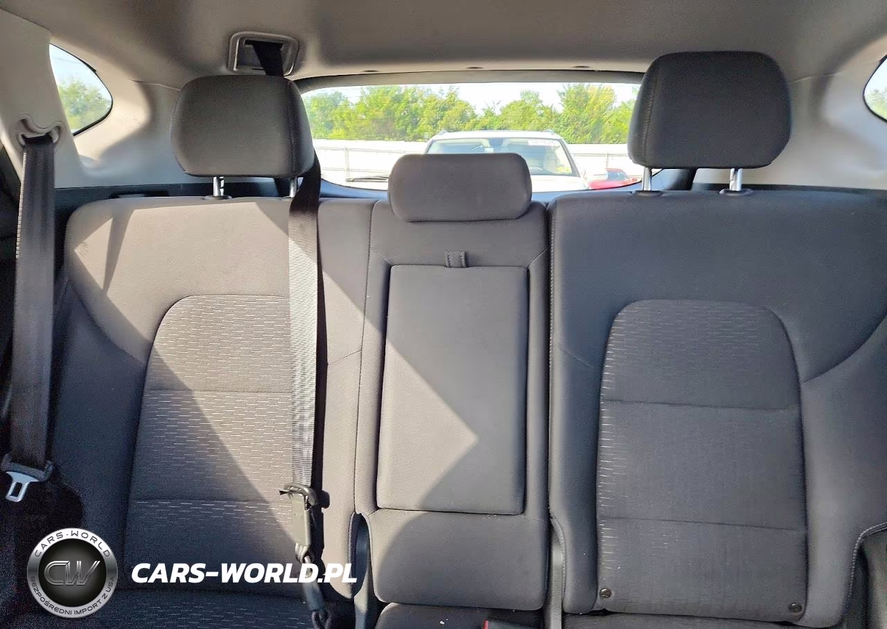 2020 Hyundai Tucson Value VIN:KM8J3CA4XLU155033 - 10