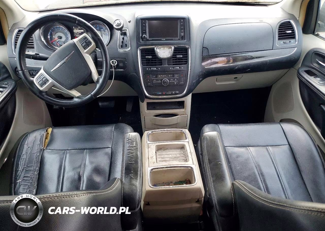 2015 Chrysler Town & Country Touring VIN:2C4RC1BG5FR564787 - 8