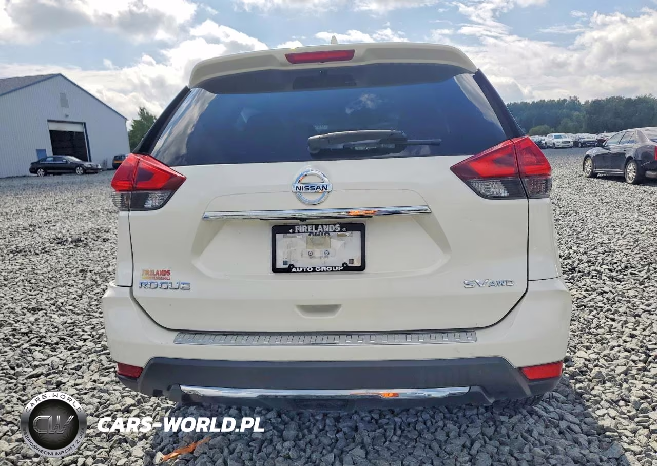 2018 Nissan Rogue S VIN:JN8AT2MV5JW349171 - 6