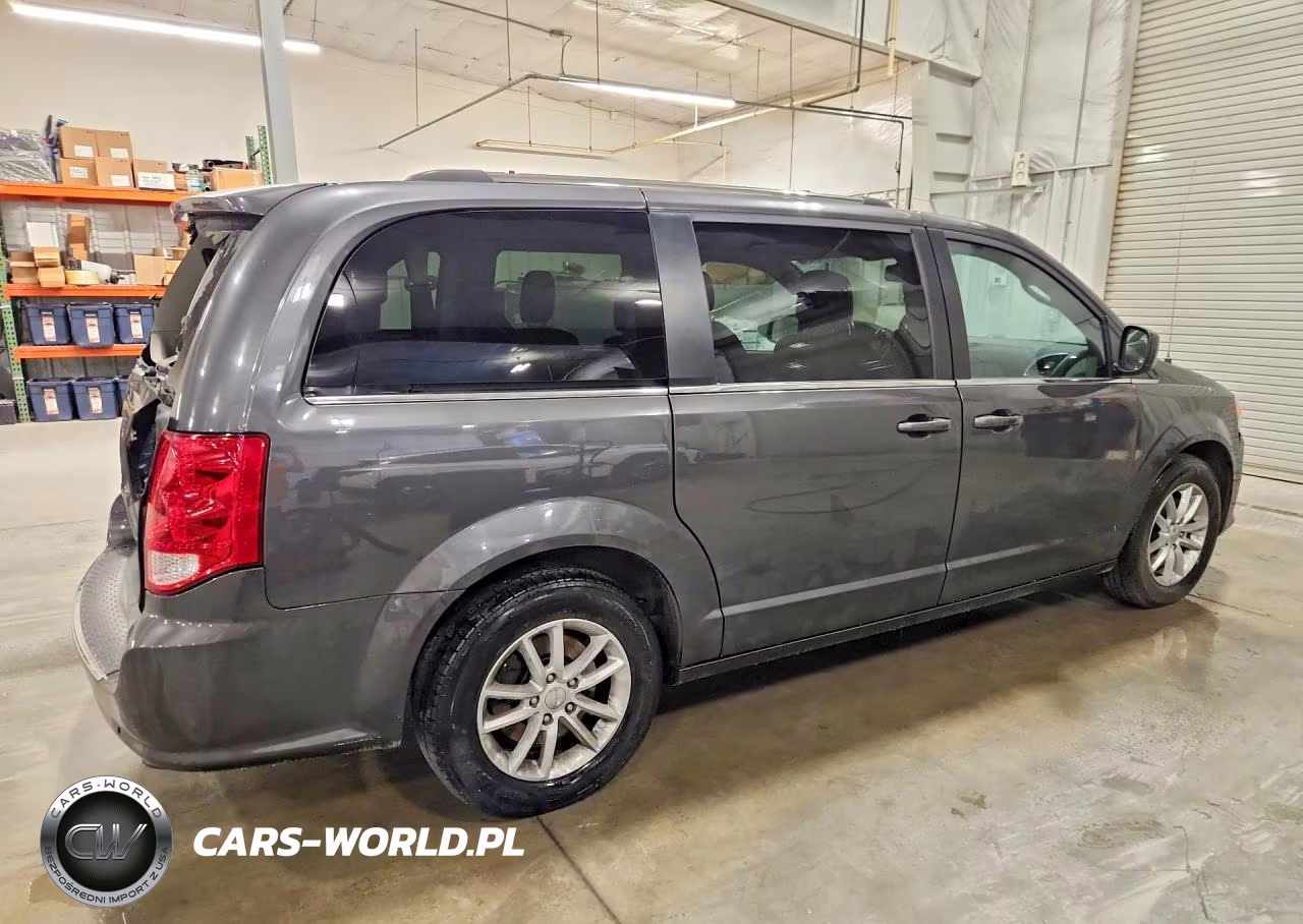 2019 Dodge Grand Caravan Sxt VIN:2C4RDGCG0KR711560 - 3