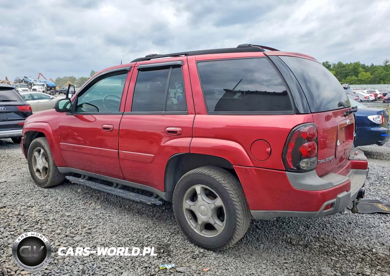 2005 Chevrolet Trailblazer Ls VIN:1GNDT13S952135900 - 2