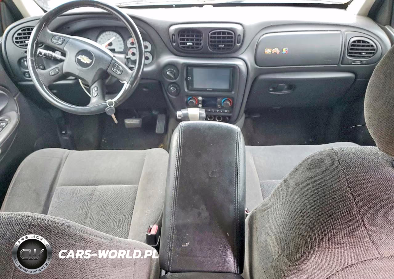 2005 Chevrolet Trailblazer Ls VIN:1GNDT13S952135900 - 8