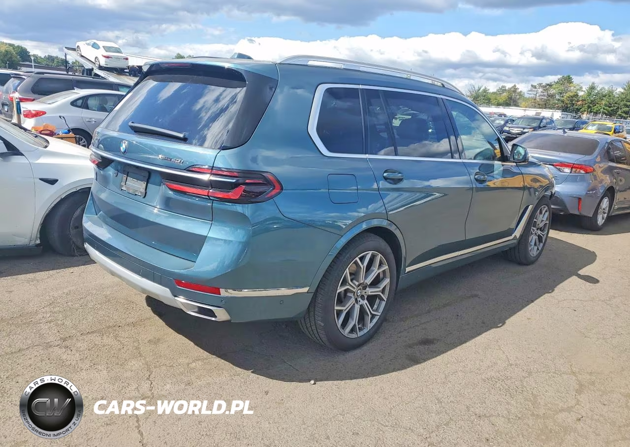2025 BMW X7 xDrive40I VIN:5UX23EM08S9W46164 - 3