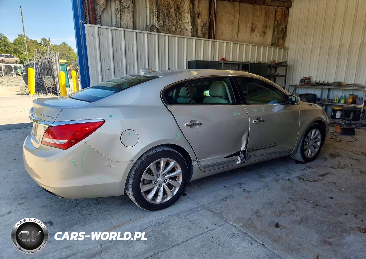 2015 Buick Lacrosse VIN:1G4GB5G33FF123086 - 3