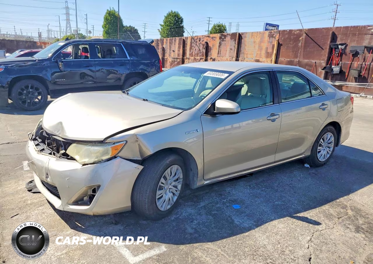 2013 Toyota Camry Hybrid Le