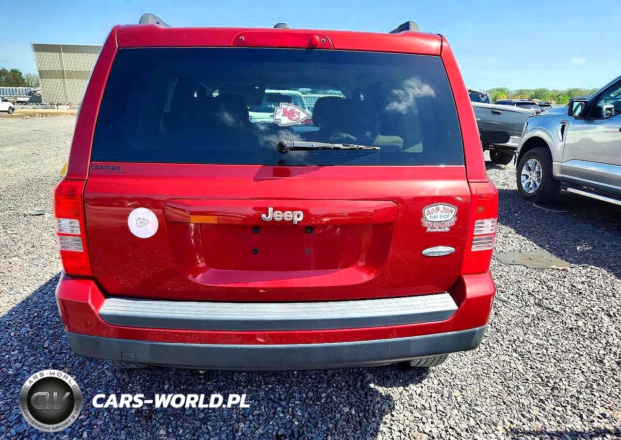 2012 Jeep Patriot Latitude VIN:1C4NJPFB8CD660790 - 6