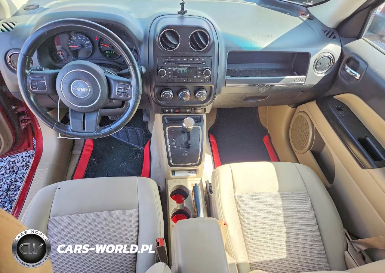 2012 Jeep Patriot Latitude VIN:1C4NJPFB8CD660790 - 8