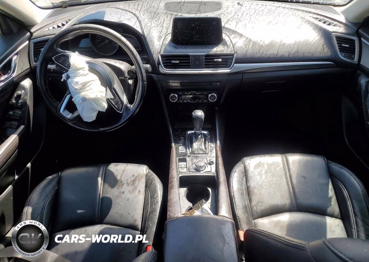 2018 Mazda 3 Touring VIN:3MZBN1V38JM183226 - 8