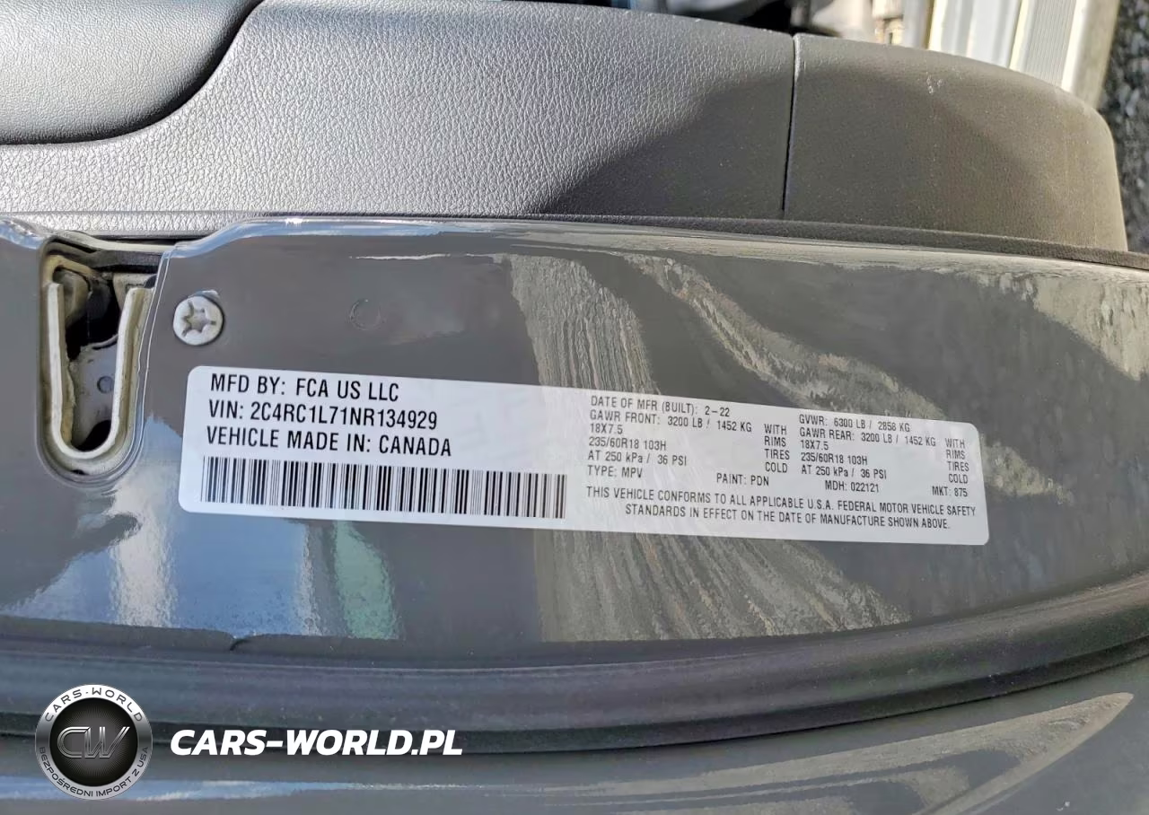 2022 Chrysler Pacifica Hybrid Touring L VIN:2C4RC1L71NR134929 - 14