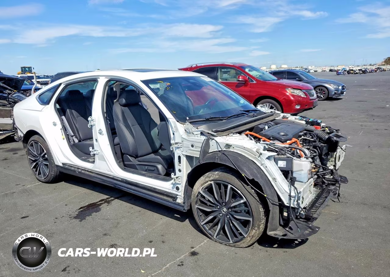 2024 Honda Accord Touring Hybrid VIN:1HGCY2F82RA063804 - 4