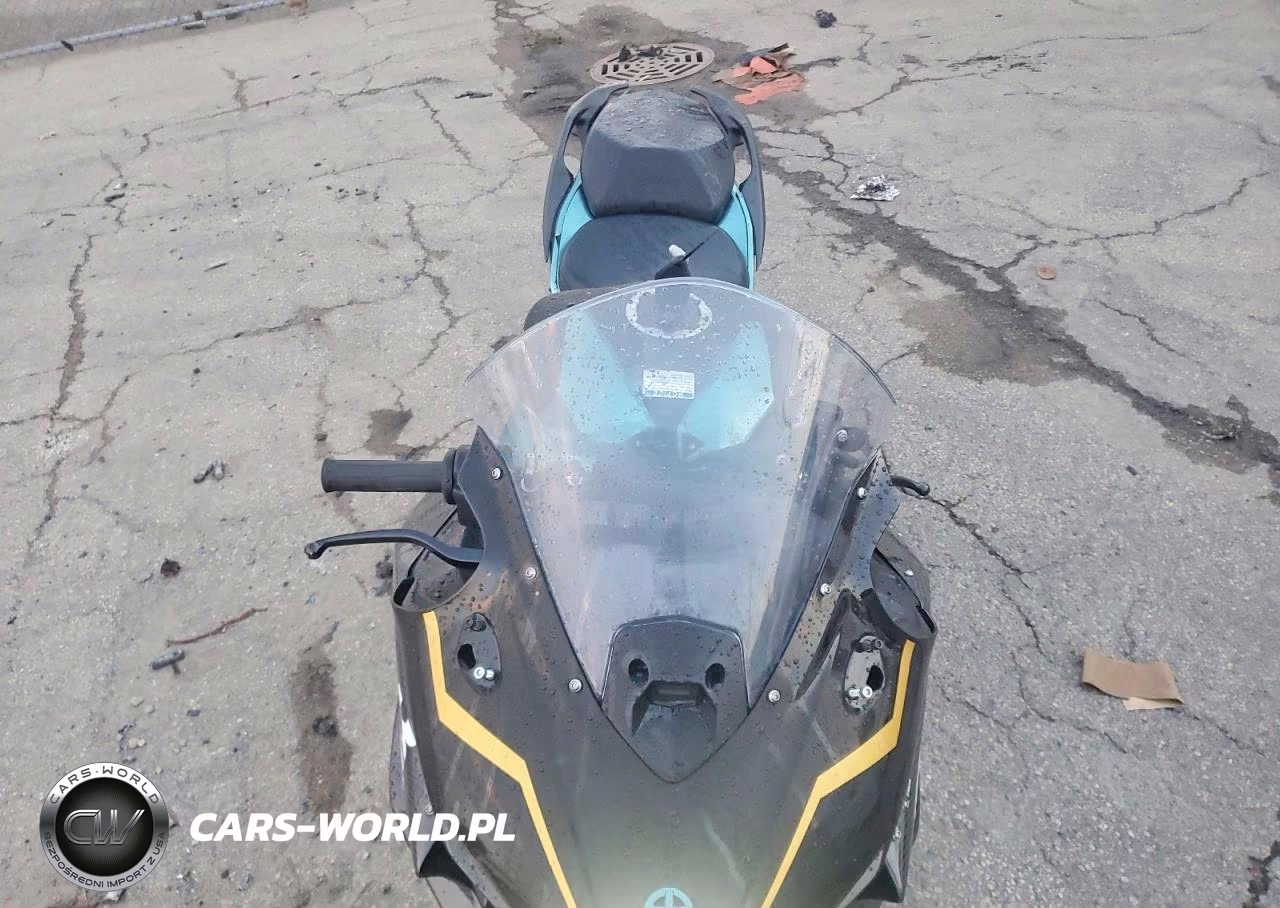2026 Kawasaki Ninja H2 VIN:JKBZXVR1XTA008011 - 5