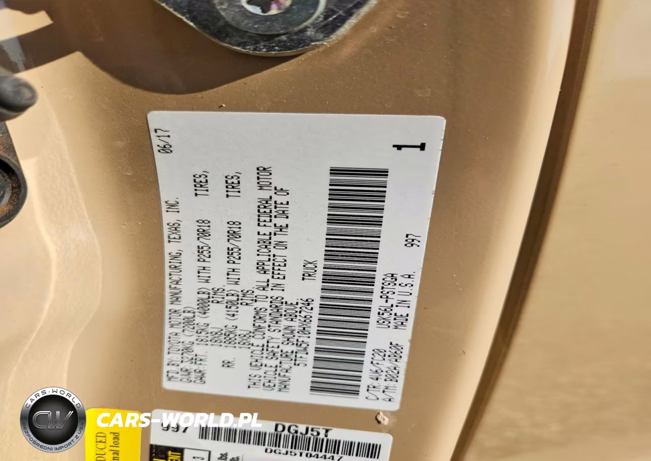 2017 Toyota Tundra Sr5 VIN:5TFDW5F10HX667246 - 12