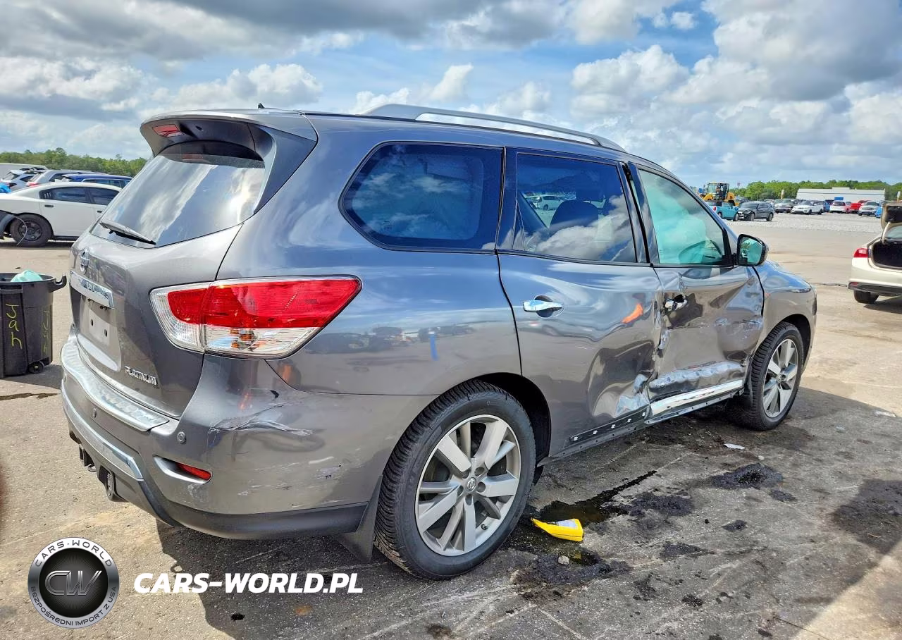 2015 Nissan Pathfinder S VIN:5N1AR2MN2FC701542 - 3